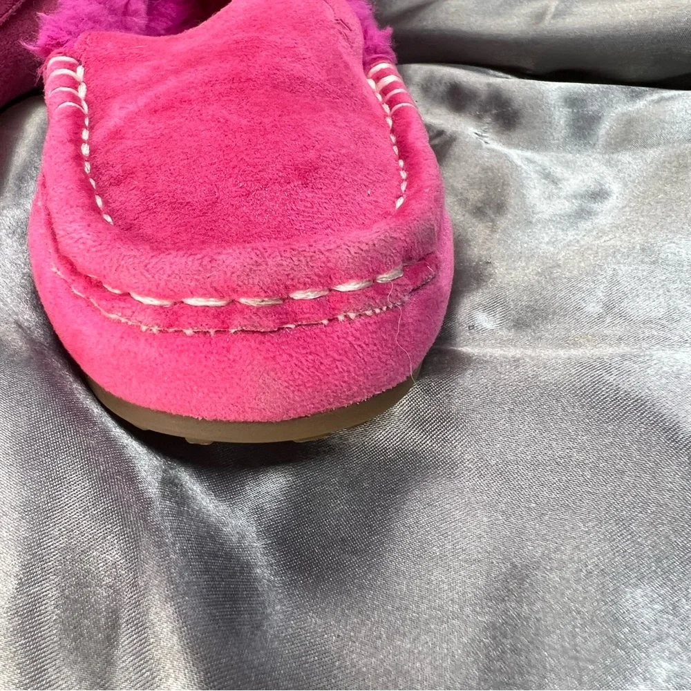 Koolaburra by UGG Girl’s Riley Shimmer Slippers Size‎ 1K Raspberry Rose Loafers